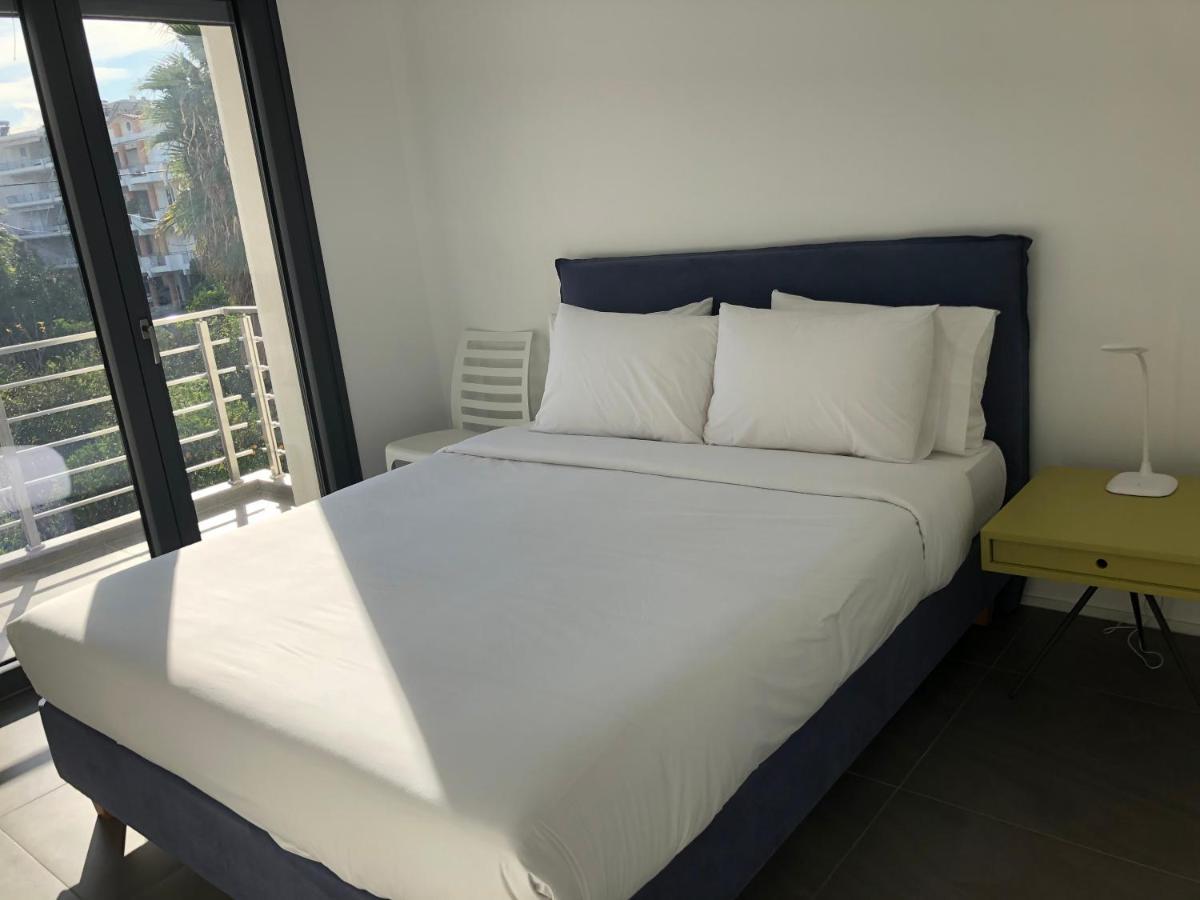 Elion Luxury Apartments Kalamáta Buitenkant foto