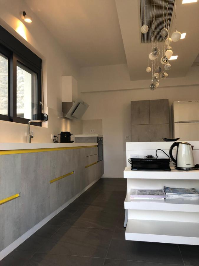 Elion Luxury Apartments Kalamáta Buitenkant foto